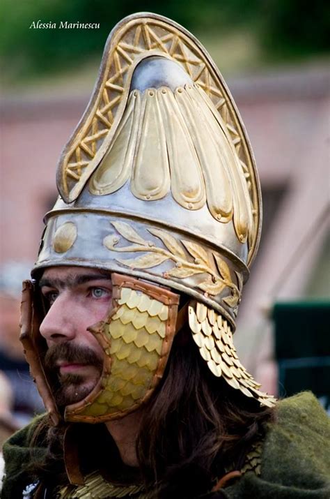 dacian roman helmet