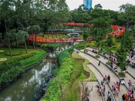 daftar tebet eco park