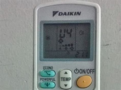 daikin error code u4