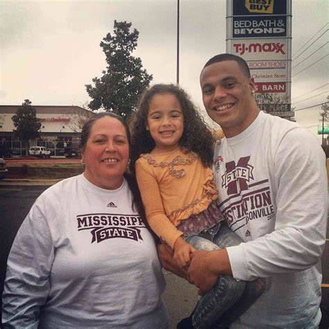 Dak Prescot Parents T Is Grateful For The Cowboys Team Around Him Sports Illustrated