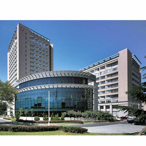 dalian medical university chinese address