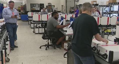 dallas county elections poll worker