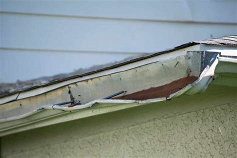 Damaged Rain Gutter San Jose