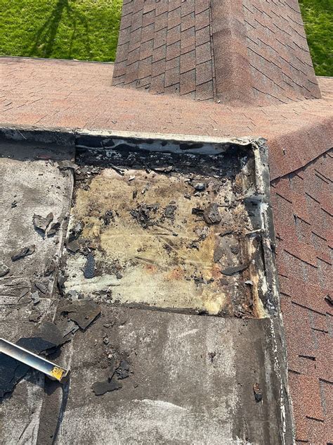 Damaged roof in Chicago