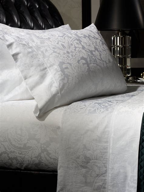 Damask Sheets Definition