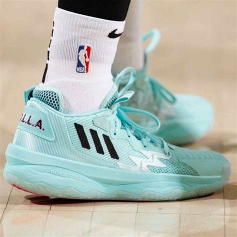 damian lillard adidas basketball shoes