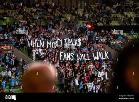 damplips melbourne fans