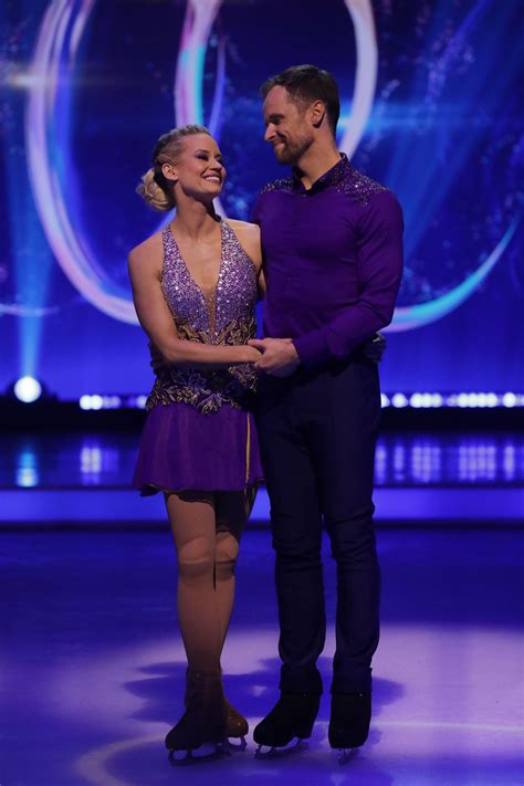 dancing on ice tv show episodes 2022