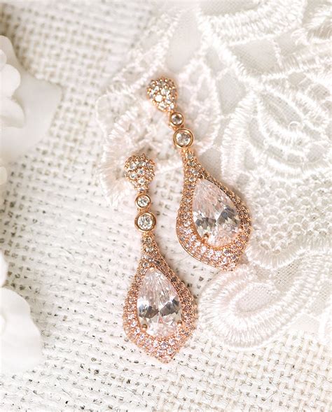 Dangle Earrings Rose Gold