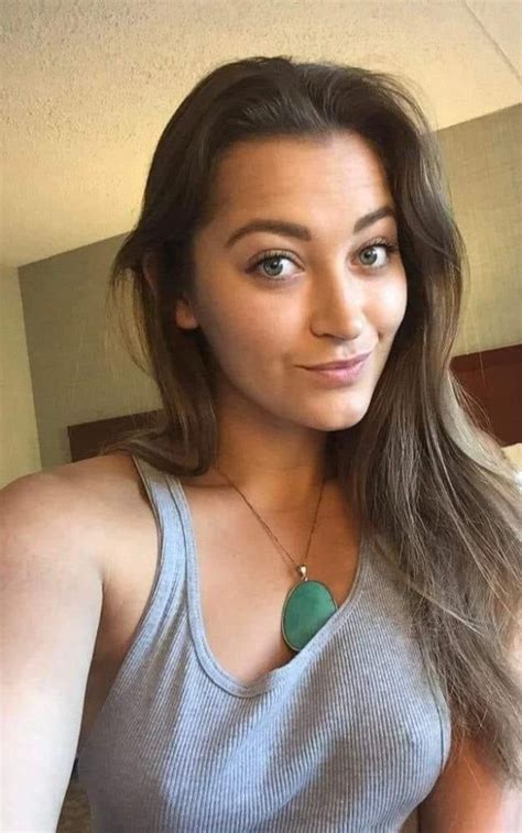 dani nude gray models