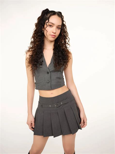 daniela thee models highschool