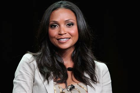 danielle nicolet ethnicity