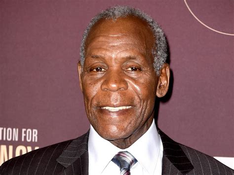 danny glover height