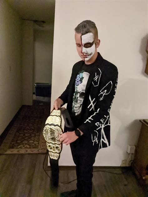 Darby Allin "Halloween" TShirt Pro Wrestling Fandom