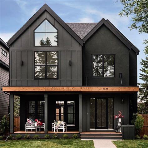 60 Examples of Houses with a Black Exterior Home Stratosphere
