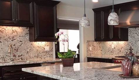 Dark Kitchen Cabinets With Granite Countertops 20+ Stunning Light Favorite