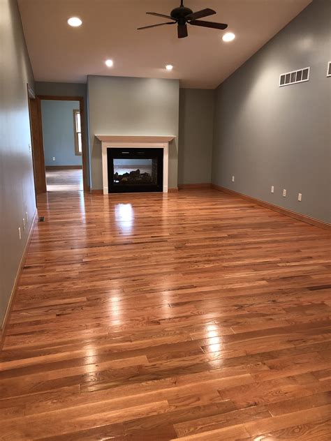 dark floors with oak trim