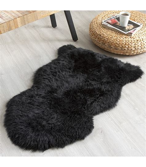 dark sheepskin rug
