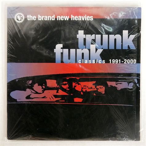 dark x tremes 12   trunk a funk