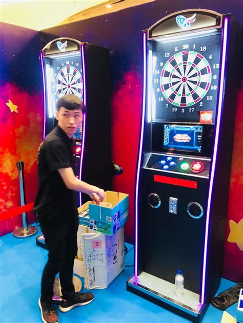 Dart Machine Operator