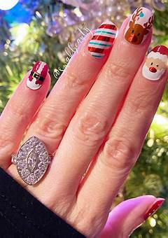 Dashing Diva Christmas Nail Stickers: The Perfect Holiday Nail Art Solution