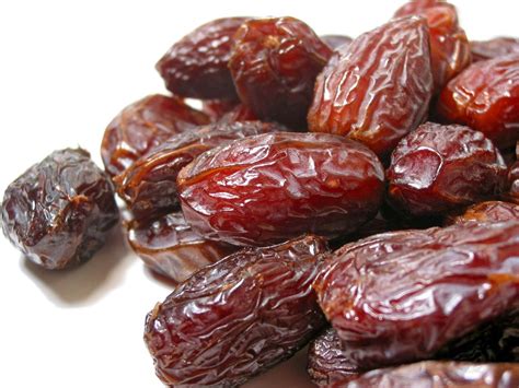 Dates Dried Fruit