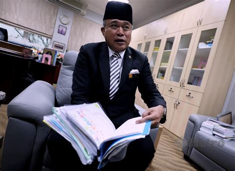 datuk nazim mohd alim