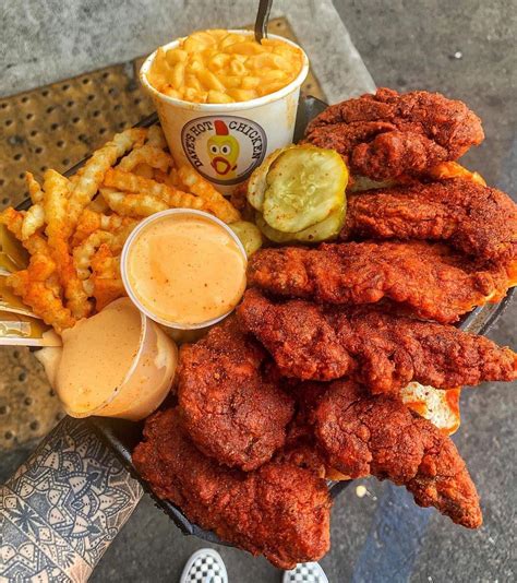 dave's hot chicken woburn hiring