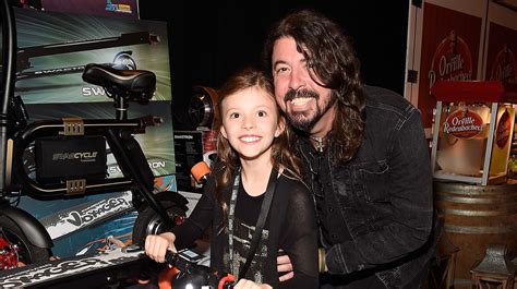 dave grohl girl drummer