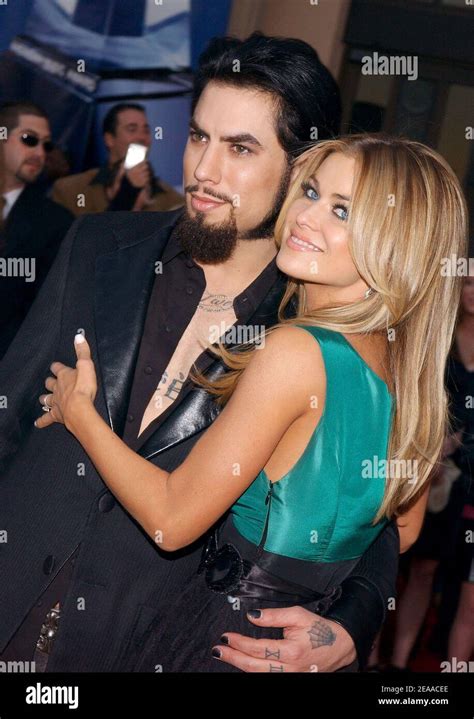 dave navarro married