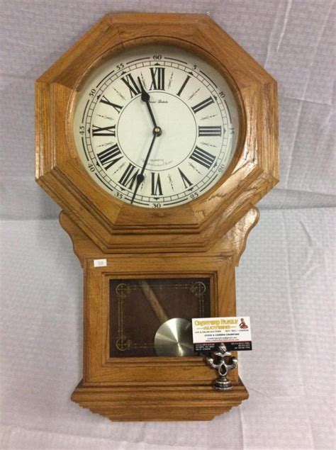 home.furnitureanddecorny.com:david dakota chime wall clock