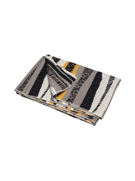 David Fussenegger Tagesdecke