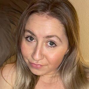 davis emely onlyfans