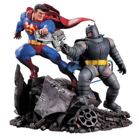dc collectibles batman v superman statue