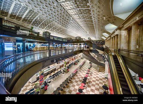 dc union station stores