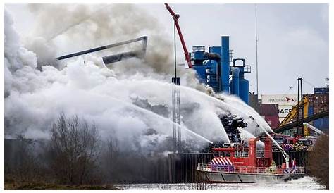Brand Den Bosch : Over land, op het water en door de lucht: zo wordt de