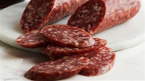 De Que Es El Salami