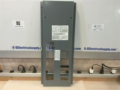 Dead Front Panelboard