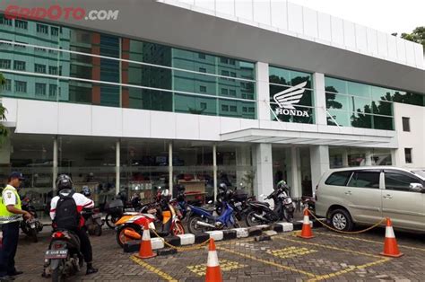 Dealer Motor Honda Jakarta Timur