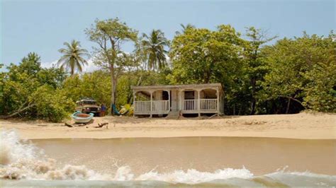 death in paradise house