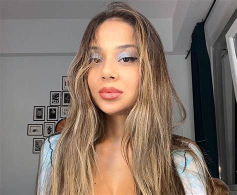 Maduras.os Hoes 19 Premium Gallery: 2026 Collection