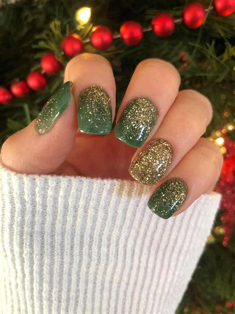 4.  Festive Green