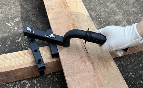 deck board tightening tool