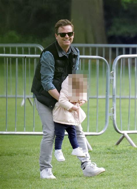 declan donnelly and family