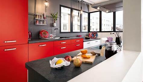 Une cuisine en rouge et noir Diaporama Photo