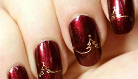 nail art de Noël vernis semi permanent rouge motif