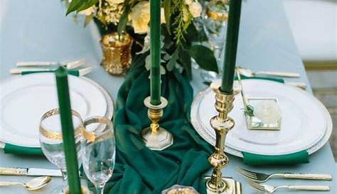 Mariage Vert émeraude Emerald PANTONE 175641 Emerald
