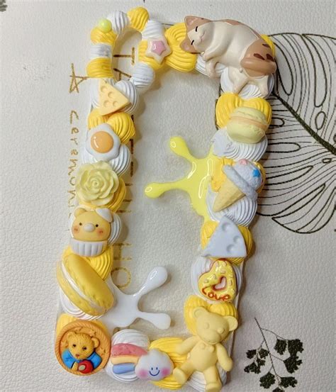 Decoden Phone Case Yellow