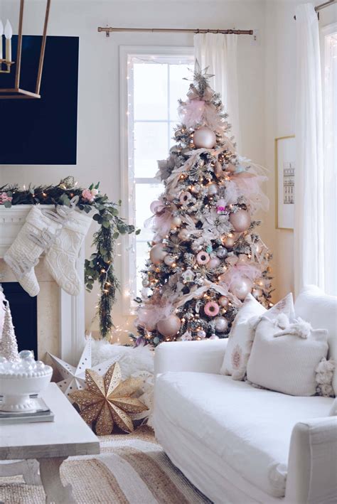 How to Decorate a Pink Christmas Tree Pink christmas tree