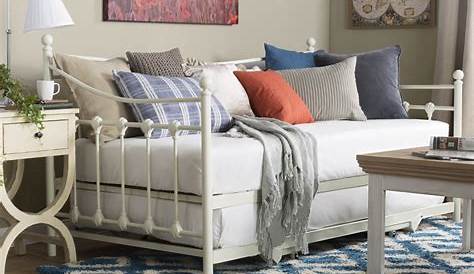 Decorating A Small Bedroom With A Daybed